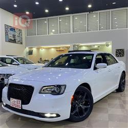 كرايسلر 300